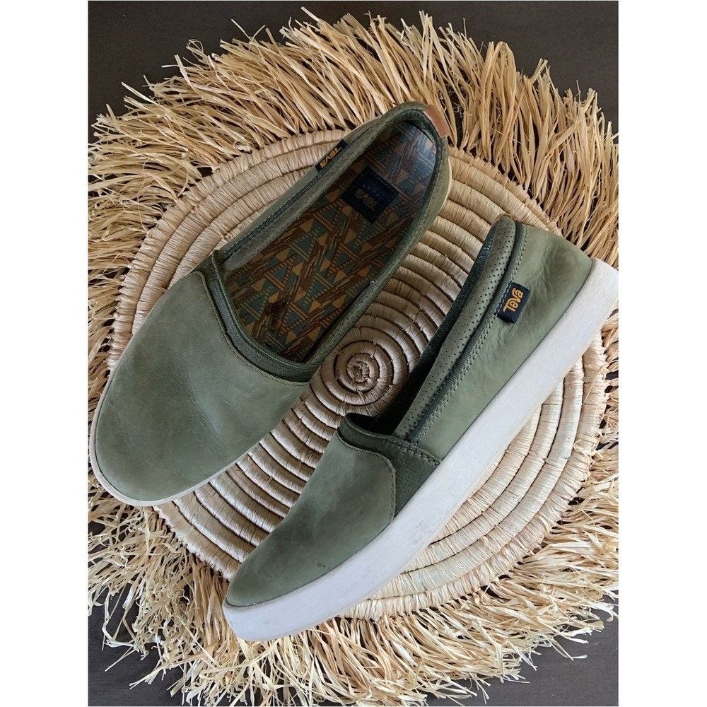 TEVA Women's Willow Leather Slip On Shoes Green Size 8.5